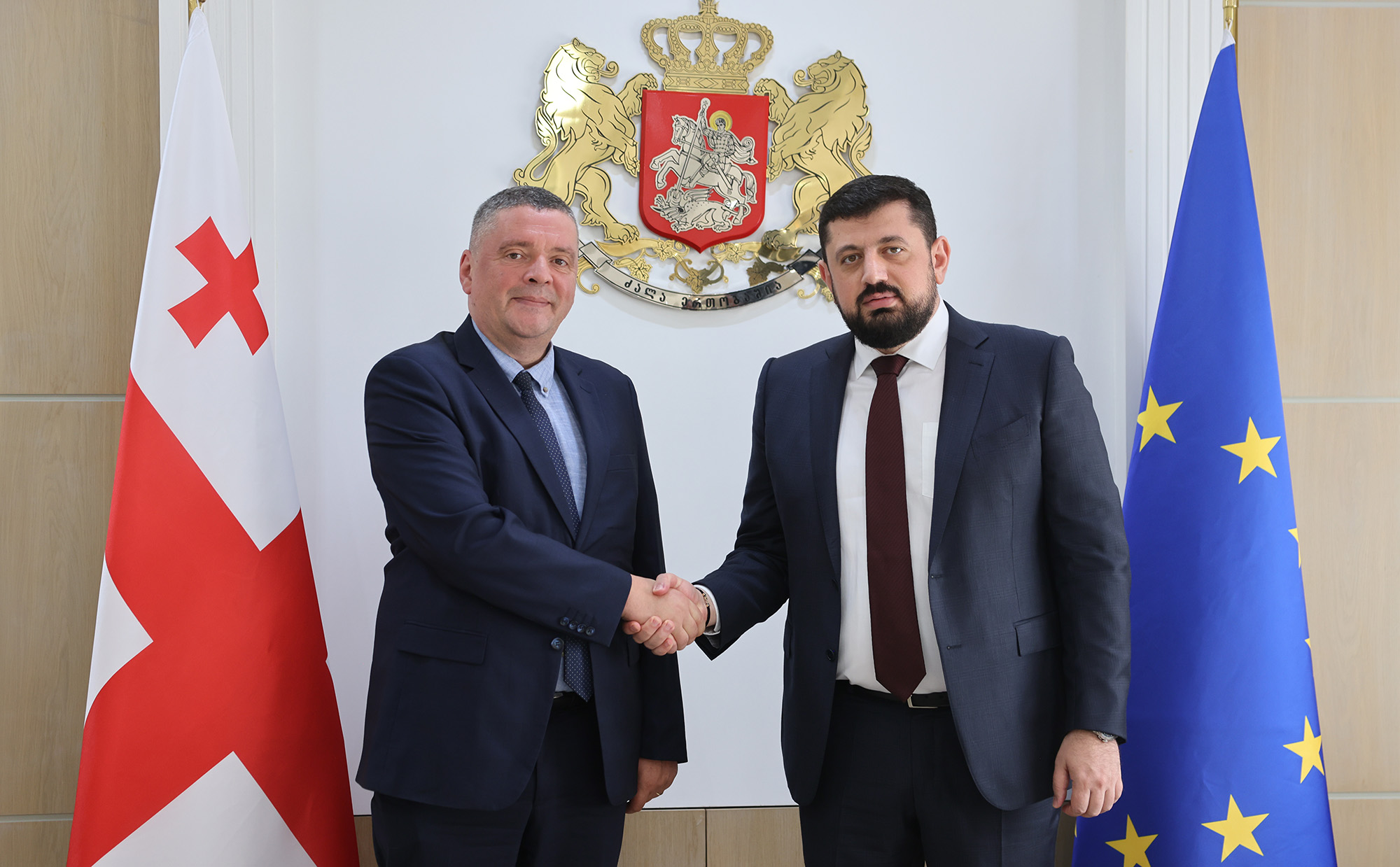 The Head of the Anti-Corruption Bureau Razhden Kuprashvili met with the Ambassador of Romania to Georgia H.E. Razvan Rotundu